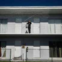 ‘Pass the Mic’ shares Miami residents’ stories