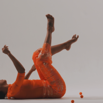 Hattie Mae Williams balances the elements in ‘Currents’ at MOCA