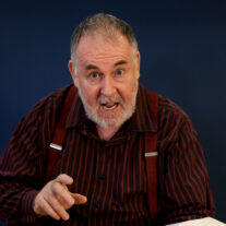 City Theatre offers a solo take on a Christmas classic