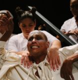 DELIRIUM: ELOGIO DE LA LOCURA Y EL HUMOR