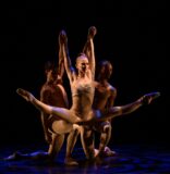 DIMENSIONS DANCE THEATRE OF MIAMI: UNA NOCHE CON LLUVIA LIGERA Y GOLONDRINAS