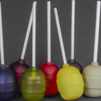 Glass artist John Miller takes a bite out of diner culture in Lowe Museum’s ‘Order Up!’