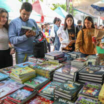 Miami Book Fair Celebrates 40 Years as a Beacon For Authors, Readers