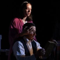 Estreno en Estados Unidos de ‘El lector por horas”, una obra en busca de las deducciones del espectador