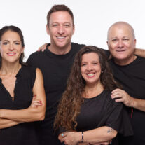 Comedia en Teatro 8: estreno en Miami de ‘Mi madre, mi novia y yo’