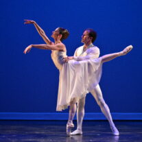 Dimensions Dance Theatre of Miami estrena obras de ballet contemporáneo en el Moss Center