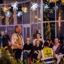 Review: ‘Lincoln Road Hustle’ Is A One-Of-A-Kind Miami Theatrical Experience