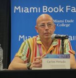 La lectura de un poemario de Carlos Pintado y la persistencia de una fragancia