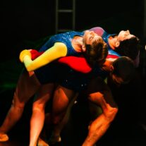 El abrazo del ‘GOLFO’ de Brigid Baker y cómo sobrevivir en el nuevo Titanic