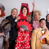 ‘Gloriosa, la peor cantante del mundo’ a escena con seis funciones en el Teatro Trail 