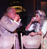 ‘Las sillas’ de Ionesco y el exitoso estreno del nuevo espacio teatral La 4ta Pared