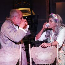 ‘Las sillas’ de Ionesco y el exitoso estreno del nuevo espacio teatral La 4ta Pared