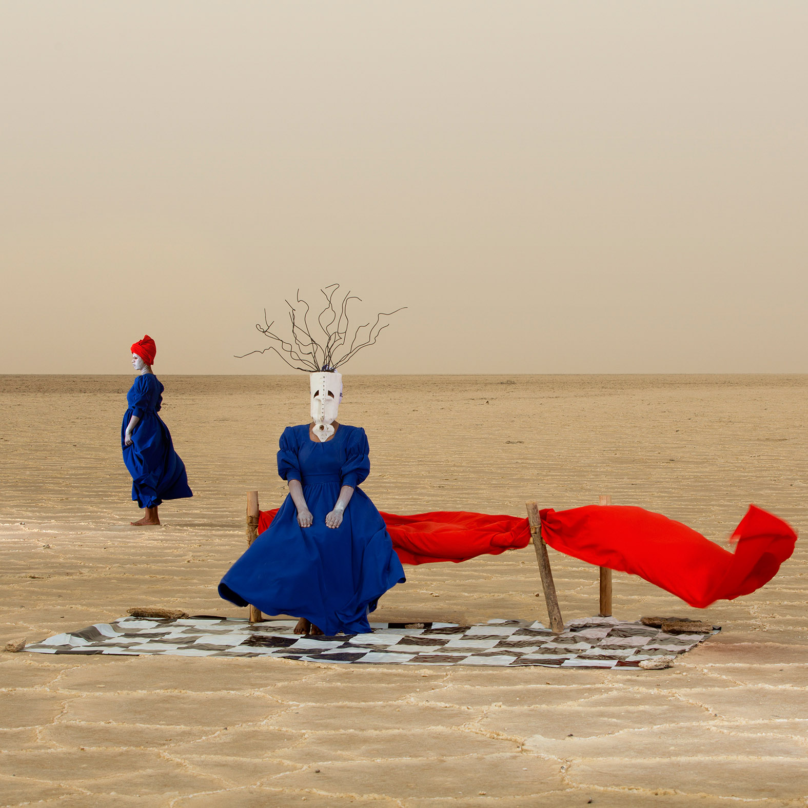 Aïda Muluneh, "The Sorrows We Bear," 2018. Archival pigment print, 31.5 x 31.5 in. Edition of 7. (Courtesy of the artist and David Krut Gallery, New York)